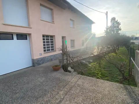 Casa en Avinguda de la Selva