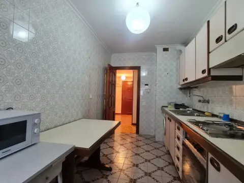 Piso en calle Ceán Bermúdez