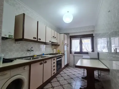 Piso en calle Ceán Bermúdez