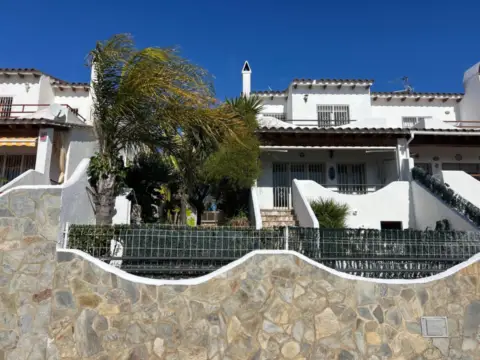 Casa adosada en Carrer de Maladeta