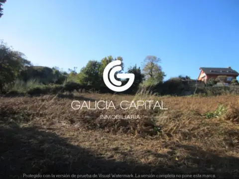 Terreno en Camino de Tomada