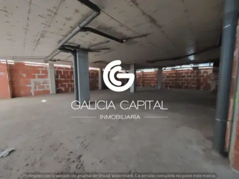 Local comercial en calle Teixugueiras
