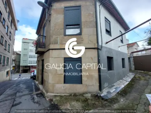 Terreno en calle Subida Á Ponte
