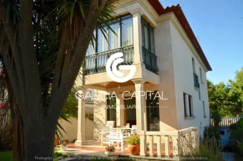 Chalet unifamiliar en calle Muiños
