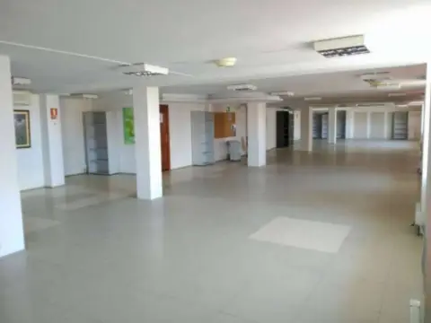 Oficina en calle de Pedro Alvarado