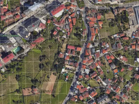 Terreno en calle Pateira