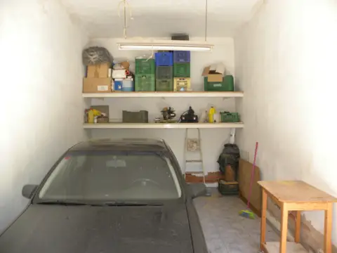 Garage in calle de Pizarro