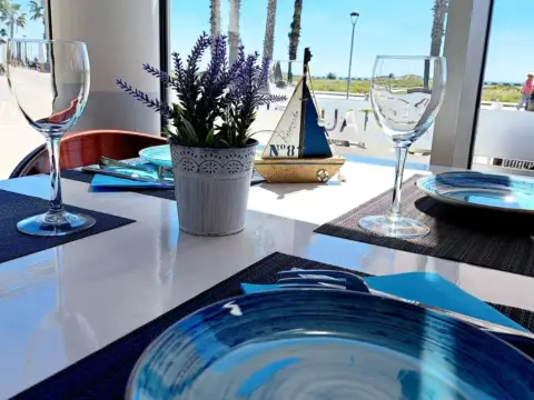 Local comercial en Passeig de la Marina de Cubelles