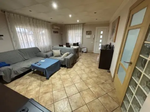 Chalet rústico en Zona Nord