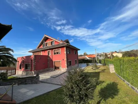 Chalet en Vía Caserio La Rodada, nº 27