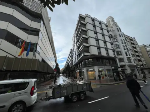 Piso en calle Gil De Jaz, 2