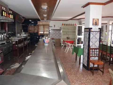 Chalet en Cerca de Jumilla