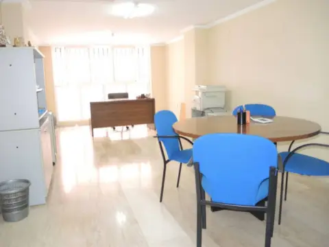 Local comercial en Centro