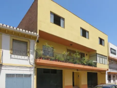 Casa en calle de Moredas, 13