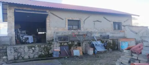 Casa en calle Calvarrasa de Arriba