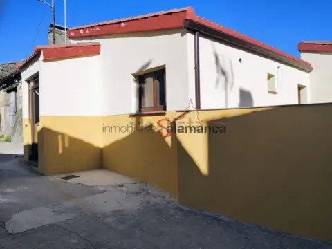 Chalet unifamiliar en calle Fuente