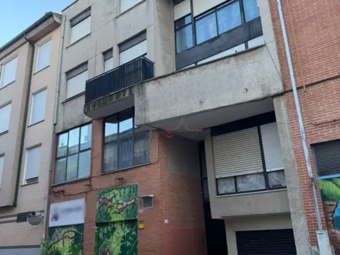 Edificio en calle de Félix de Montemar