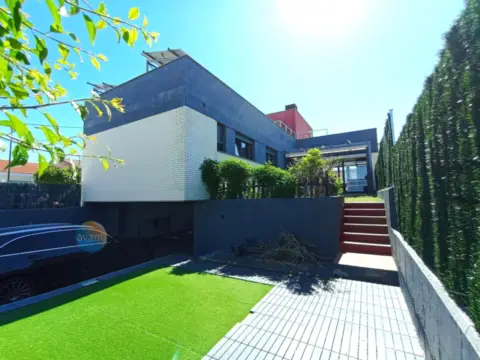 Chalet unifamiliar en calle del Malpiso