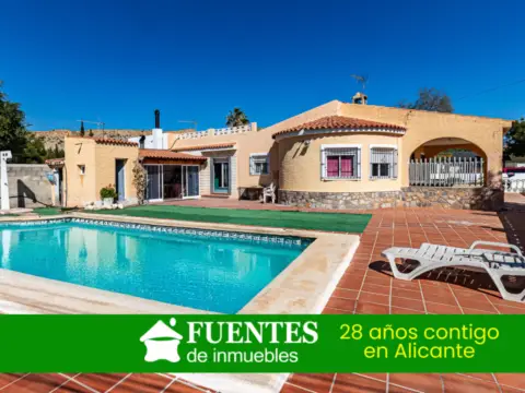 Chalet unifamiliar en Mutxamel