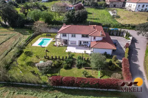 Chalet unifamiliar en Barrio El Mazo