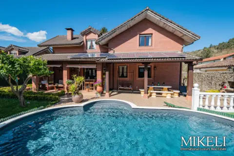 Chalet unifamiliar en Barrio de Pomar