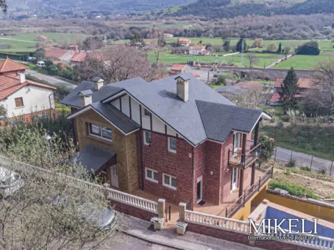 Chalet unifamiliar en calle Cianca