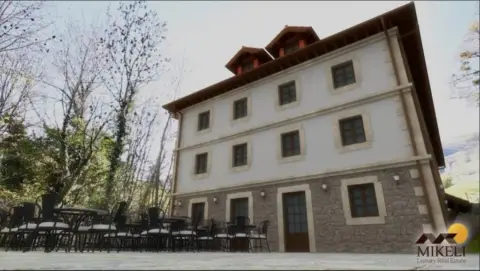 Casa en calle de Lantueno
