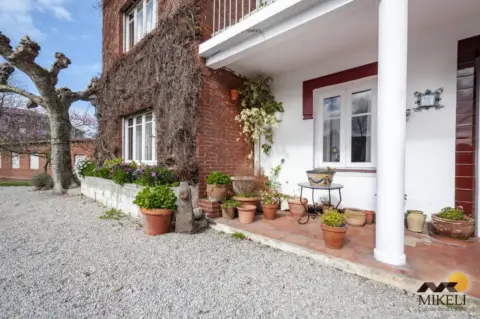 Casa en Barrio de la Requejada