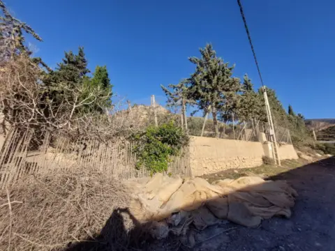 Finca rústica en calle del Capitán