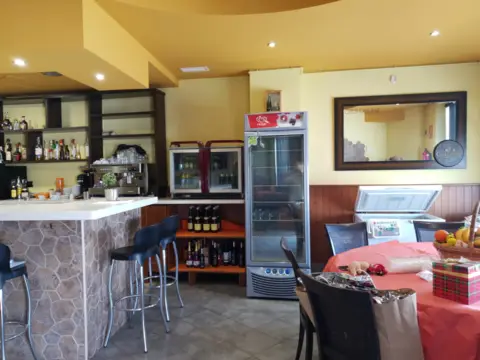 Local comercial en calle de Manolo Escobar