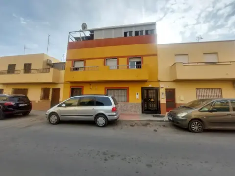 Casa en calle de Emilia Pardo Bazán