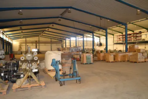 Nave industrial en Entrada