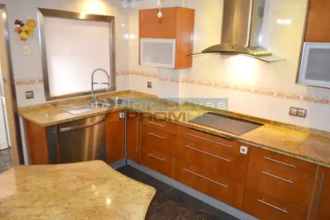 Casa adosada en Este