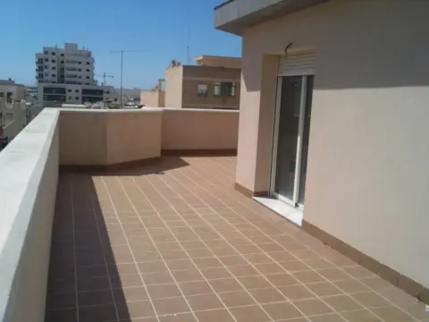 Ático en Manuel Fernandez Arriola
