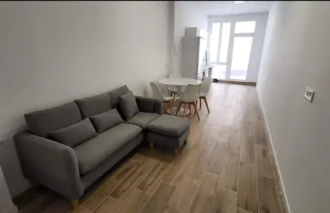 Piso en calle Alcañyis