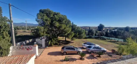 Chalet en calle Fronton