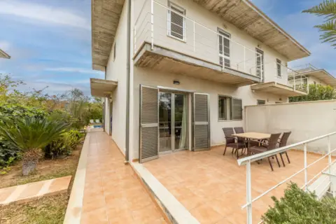 Chalet adosado en Crestatx