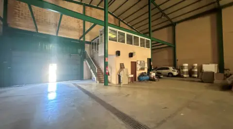 Nave comercial en Carretera d'Inca
