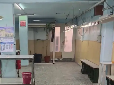 Local comercial en 7.3 - Plaza Madrid