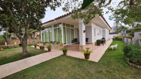 Chalet en Carrer Central