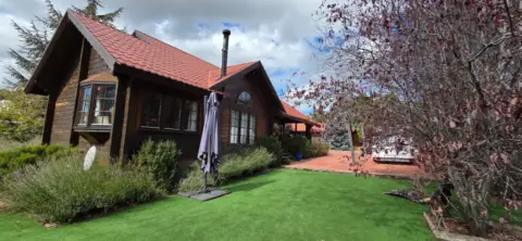 Chalet unifamiliar en calle de la Pradera del Amor