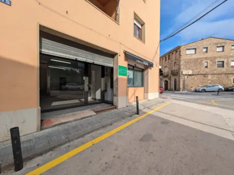 Local comercial en Carrer d'Enric Navarro