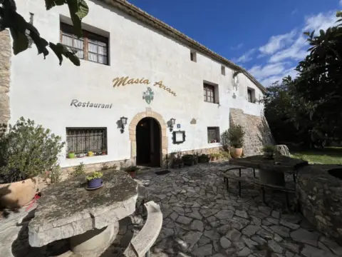 Casa en Carretera de la Roca a Sant Martí Sarroca