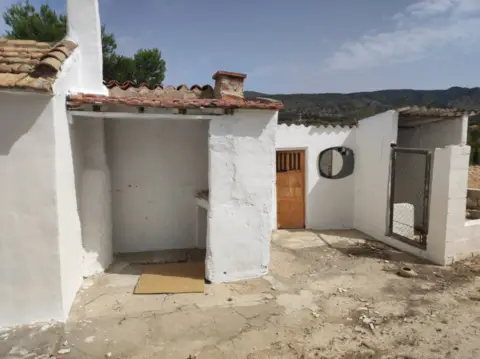 Finca rústica en calle Ramblas