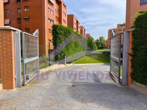 Garaje en calle del Armonio