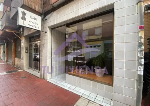 Local comercial en calle de Sevilla