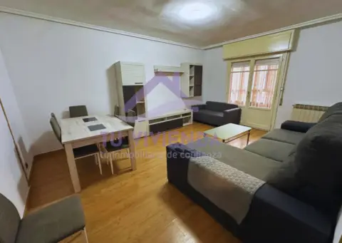 Piso en calle del Gallo