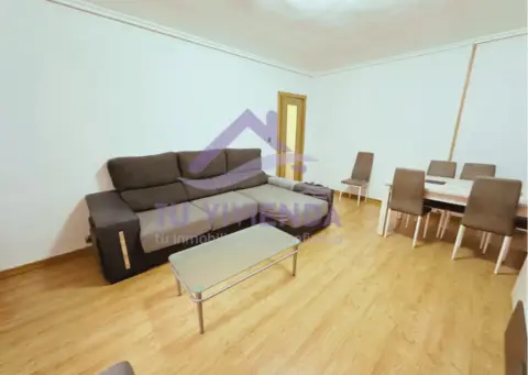 Piso en calle del Gallo