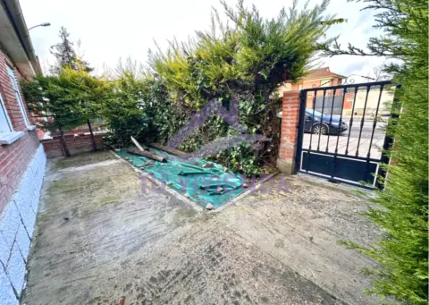 Casa en calle de Alonso Pesquera