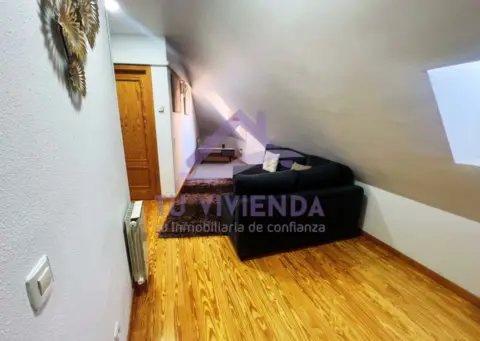 Piso en calle de Santo Domingo de Guzmán